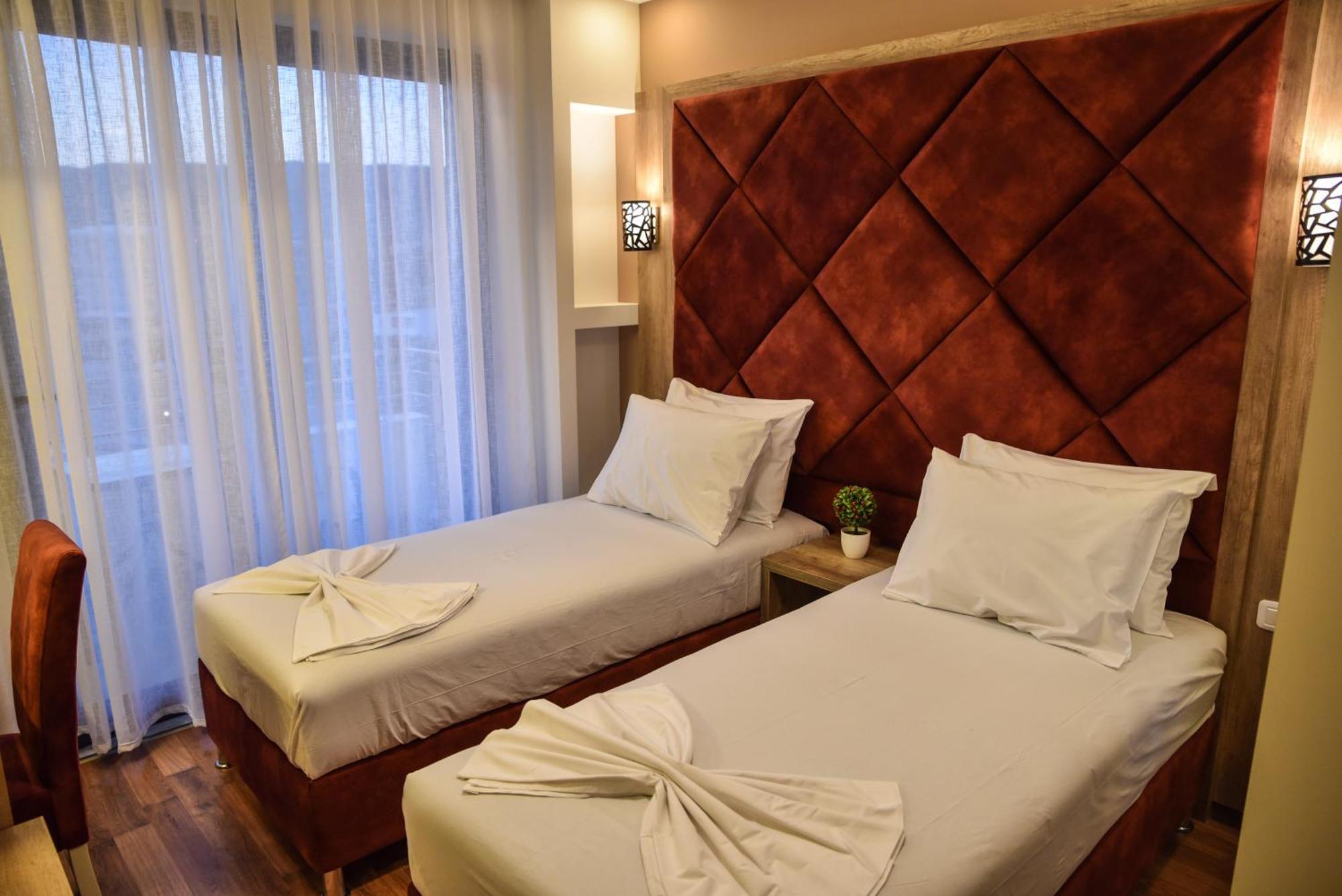 Hotel Evropa Ulcinj Phòng bức ảnh