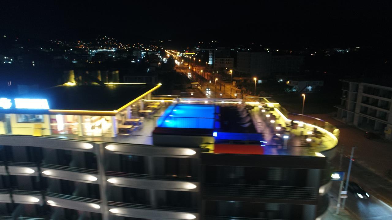 Hotel Evropa Ulcinj Ngoại thất bức ảnh